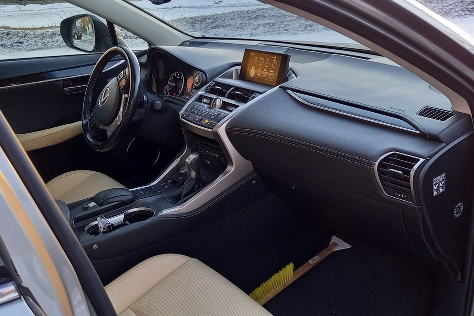 Lexus NX, 2015, 2.0, 175 kW, benzinas, automatinė, visų varomųjų ratų pavara