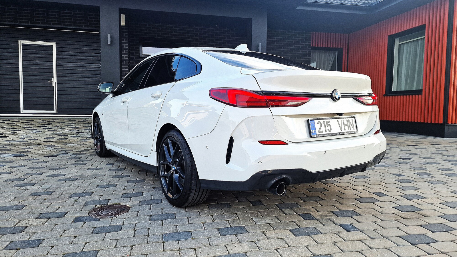 BMW 218 2023, kuva 3/10