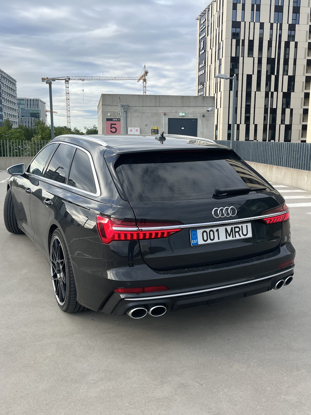 Audi S6 2019, kuva 7/21