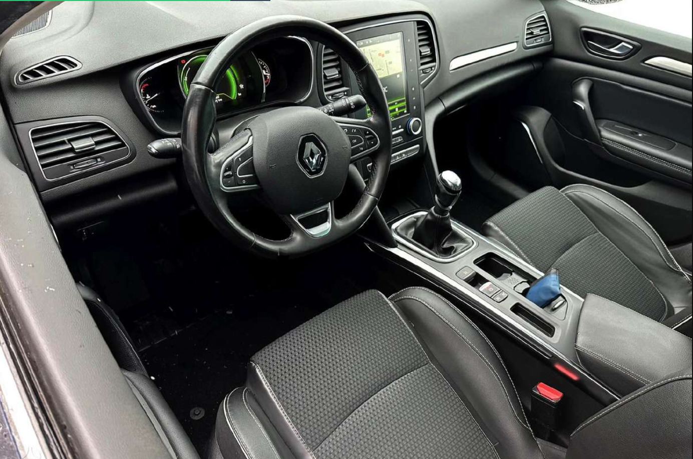 Renault Megane Bose 2017, photo 3/4