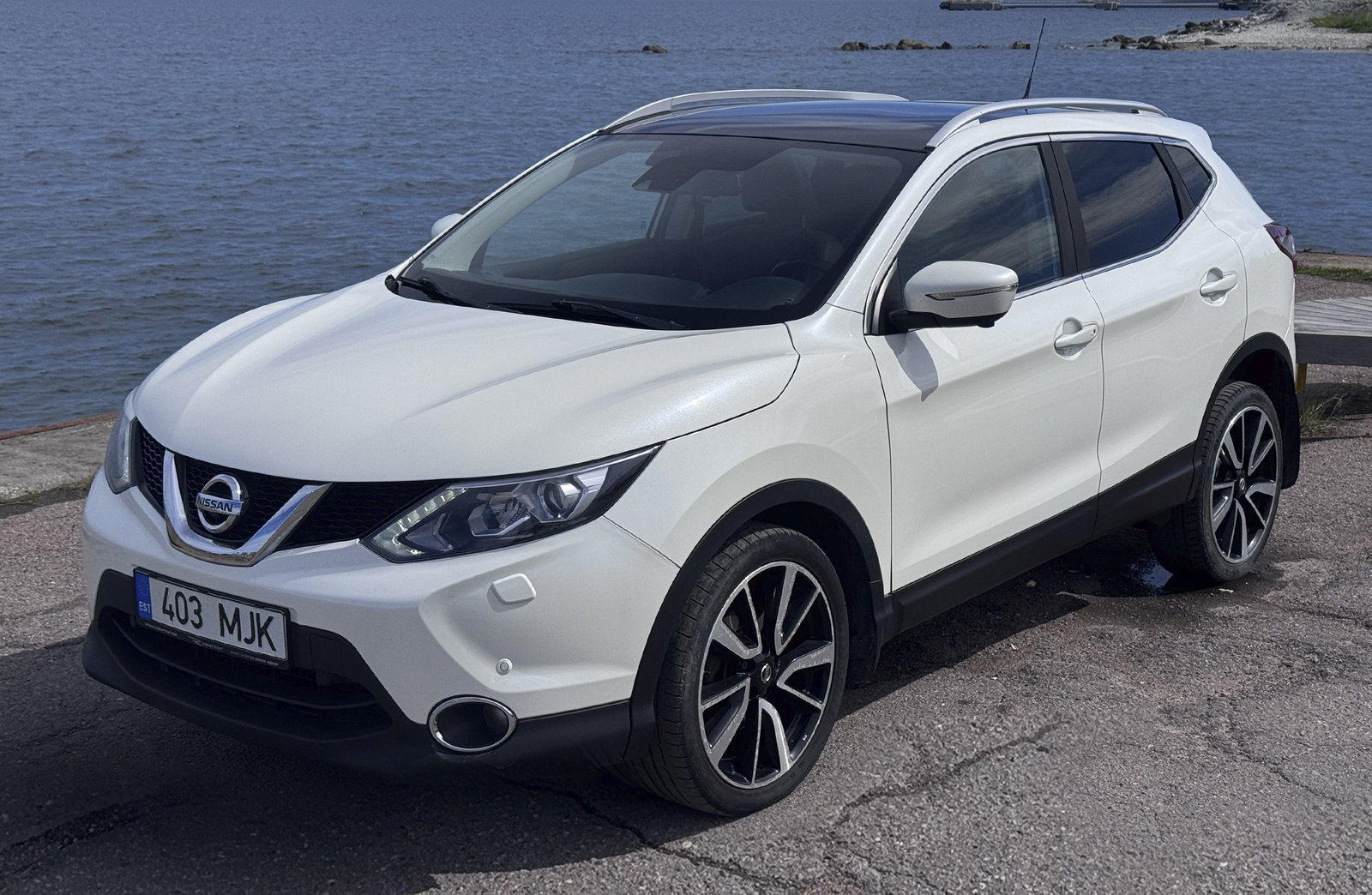 Nissan Qashqai Tekna 1.6 96kW 2014, kuva 3/35