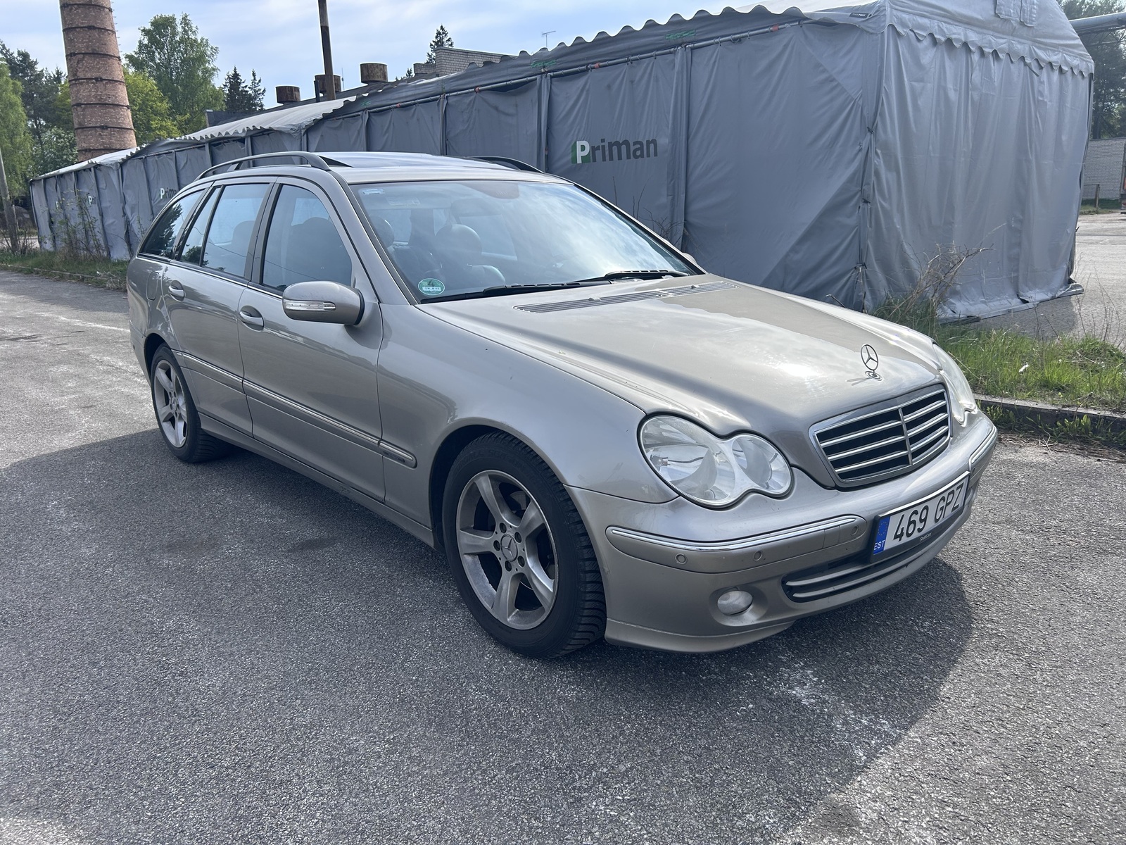Mercedes-Benz C 220
