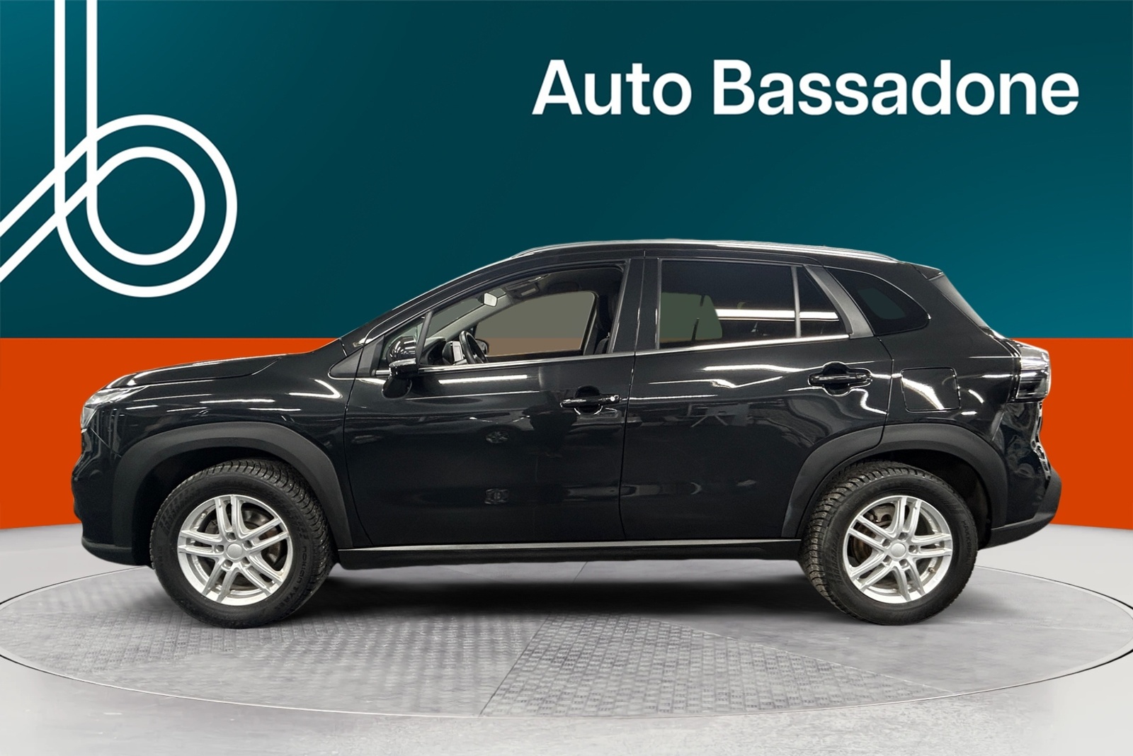 Suzuki S-Cross 2025, photo 2/26