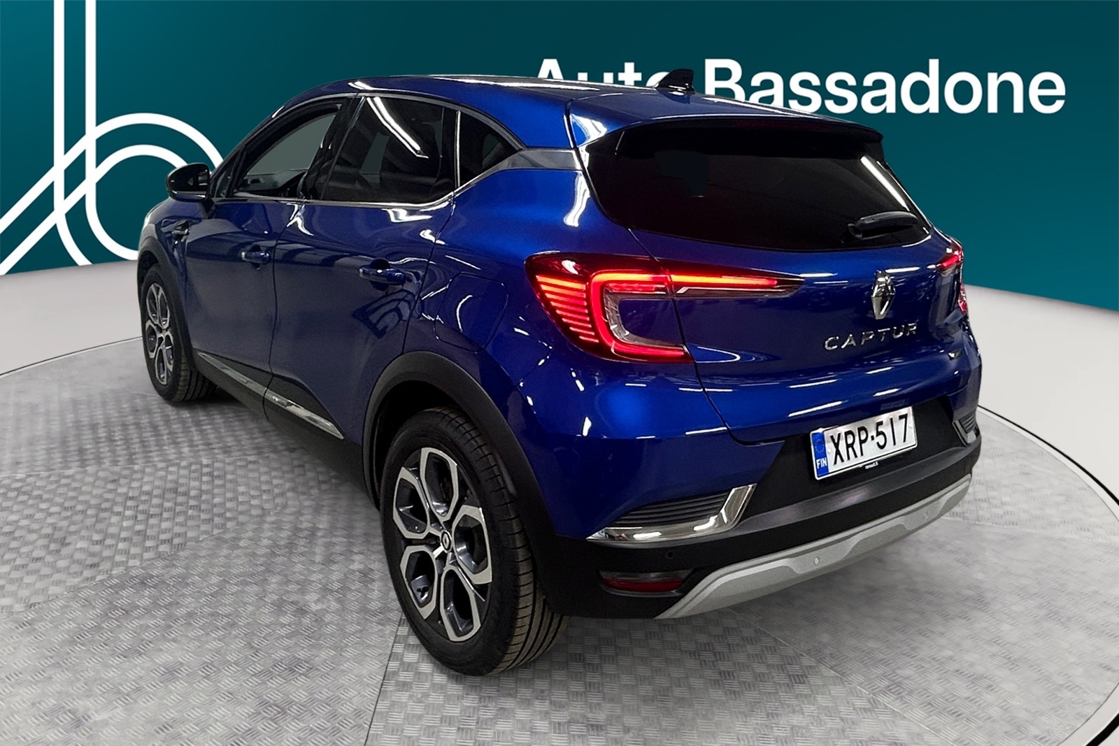 Renault Captur 2023, photo 3/19