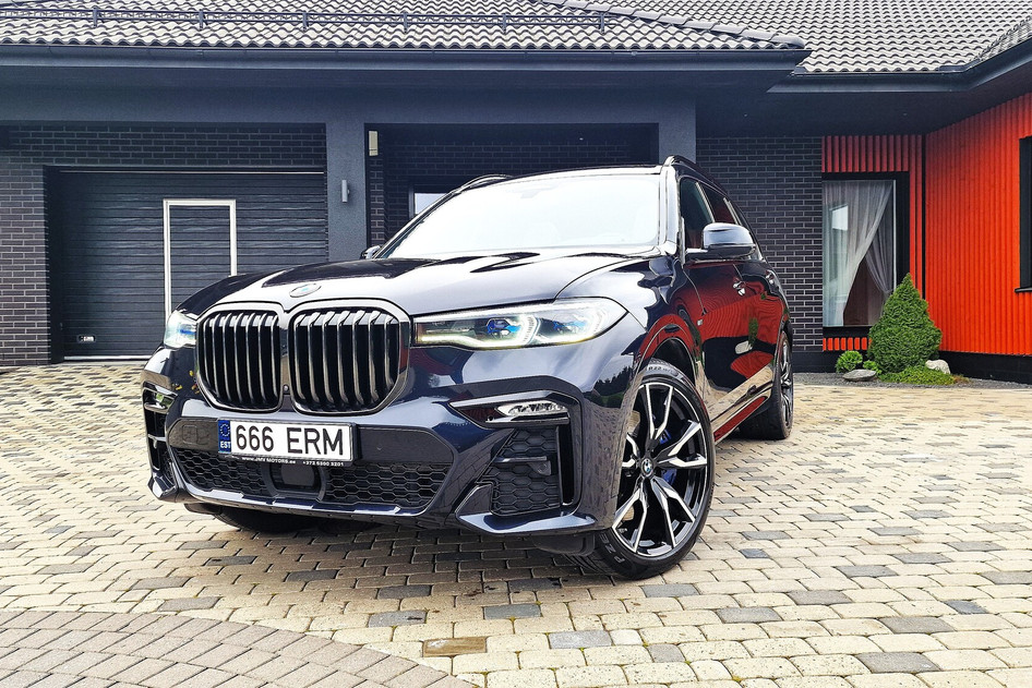 BMW X7, 2022, 3.0, 250 kW, hibridas (dyzelis/elektra), automatinė, visų varomųjų ratų pavara