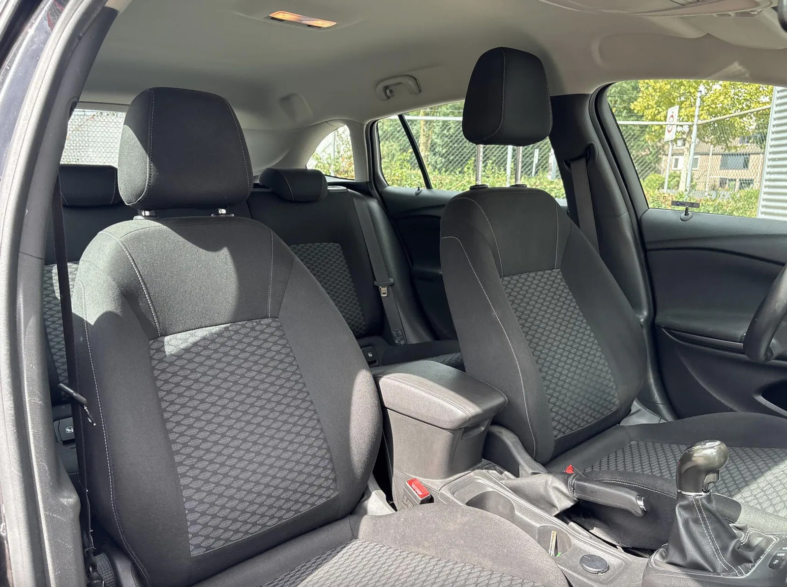 Opel Astra 2016, kuva 7/8