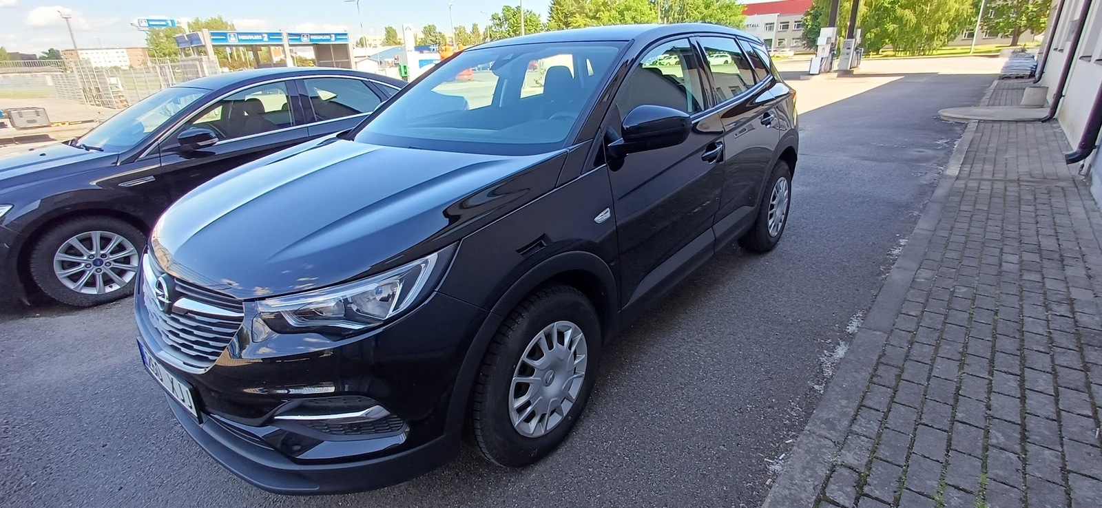 Opel Grandland X 2019, kuva 2/10