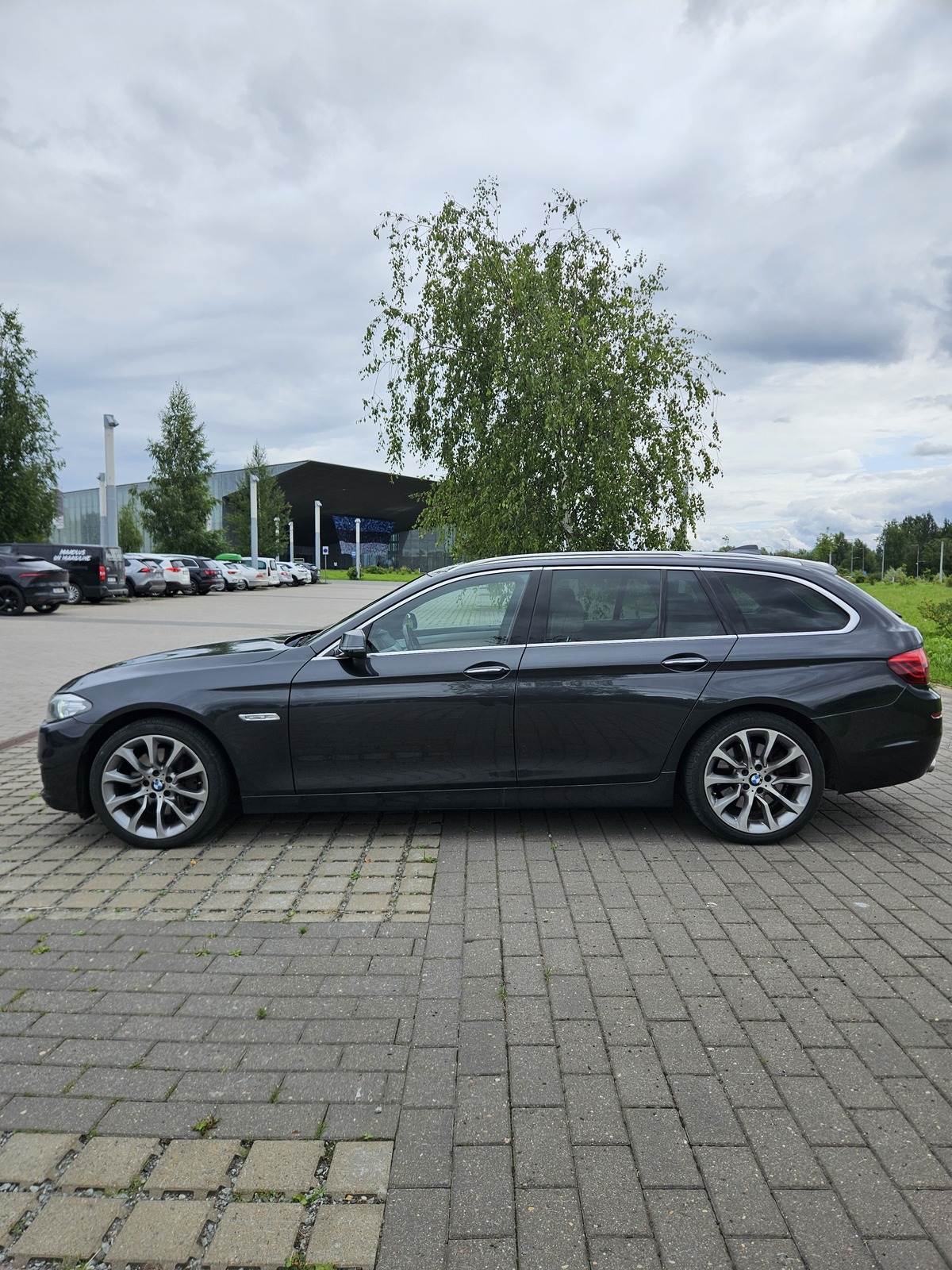 BMW 530 2014, photo 5/10