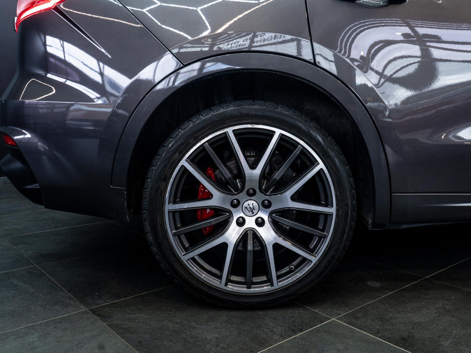 Maserati Levante GTS 2020, photo 3/16