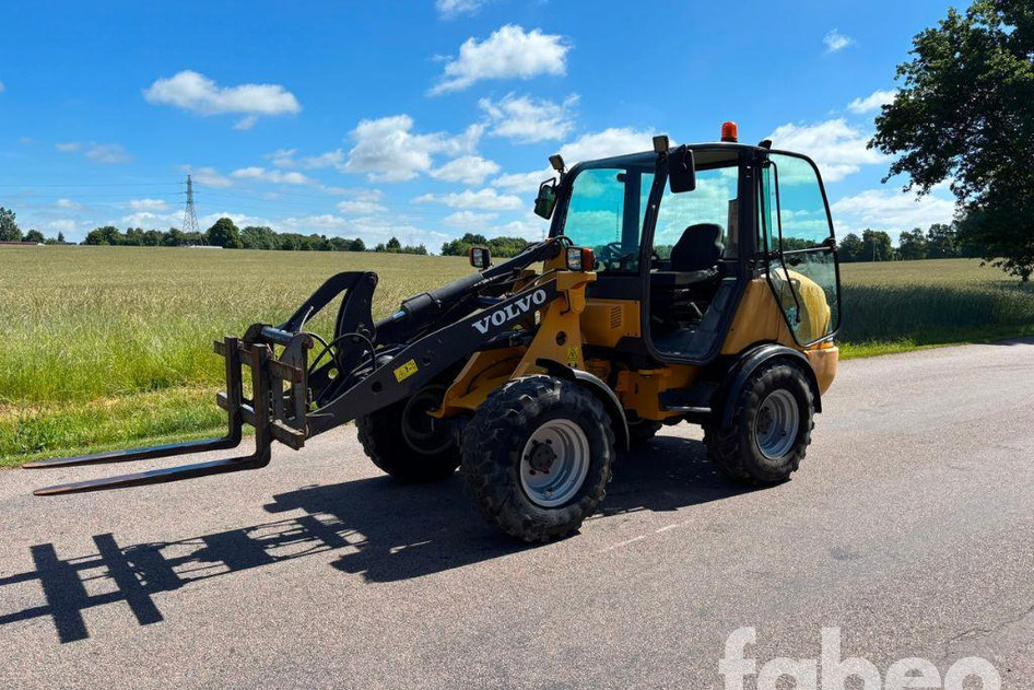 Volvo L25B, 43.5 kW, diesel