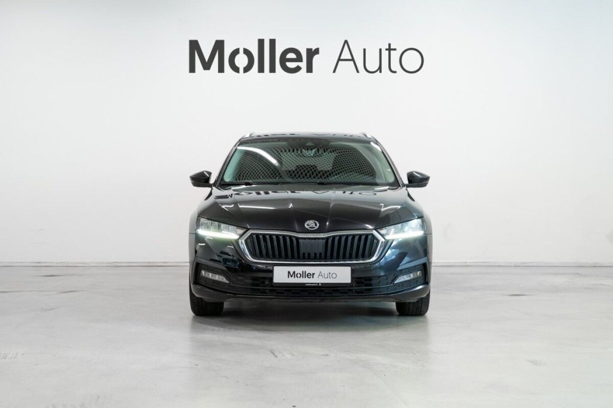 Škoda Octavia 2023, photo 5/21