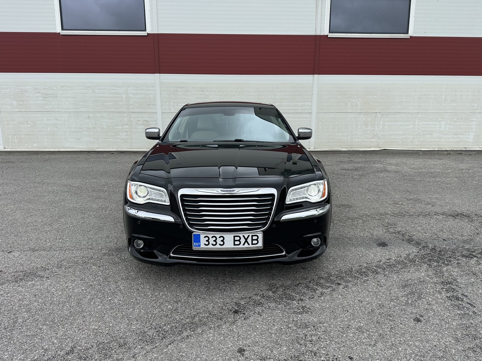 Chrysler 300C 2012, photo 2/25