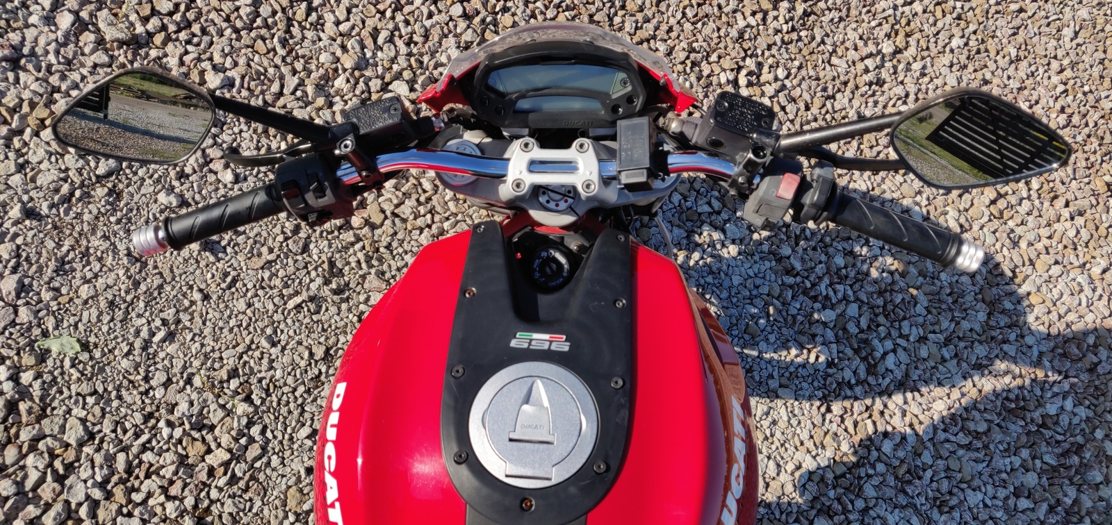 Ducati Monster 2008, kuva 3/7