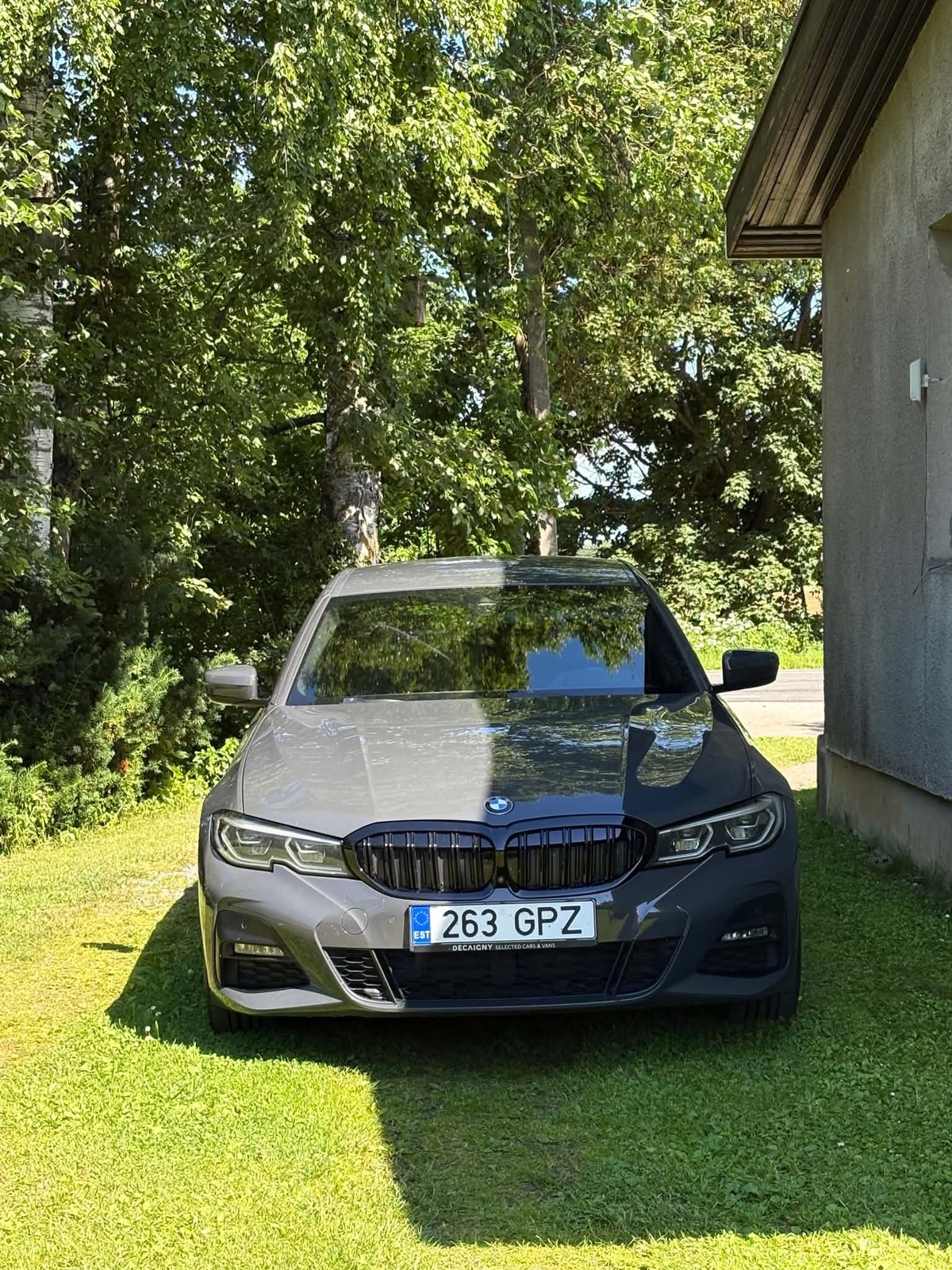 BMW 330 2020, photo 2/7