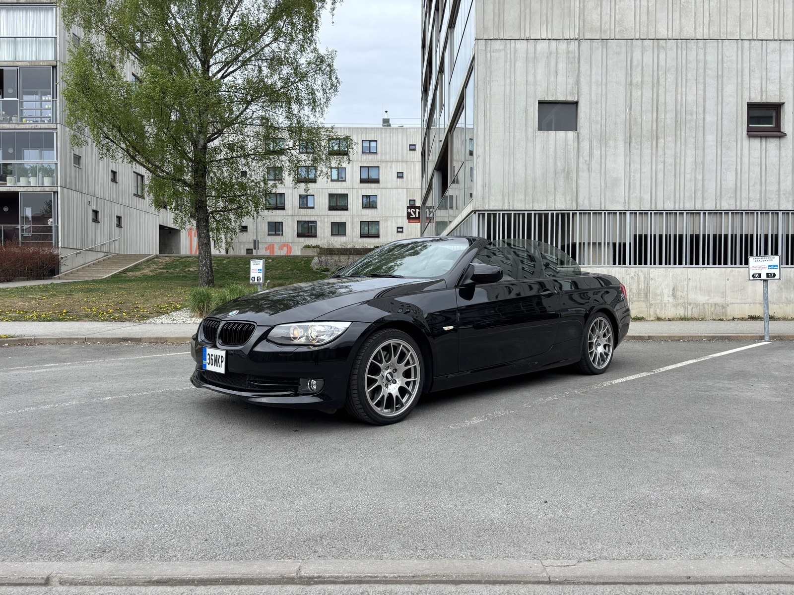 BMW 325