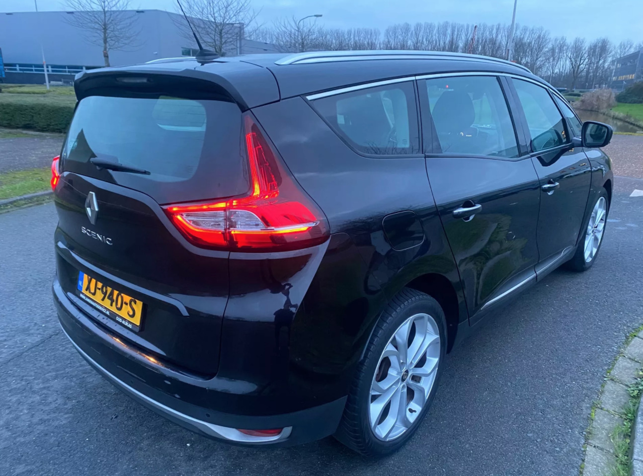 Renault Grand Scenic 2018, photo 3/8