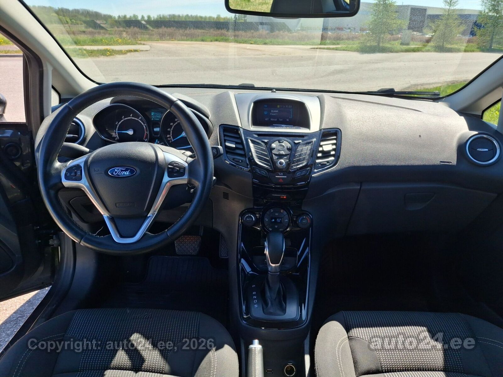 Ford Fiesta 2017, photo 7/13