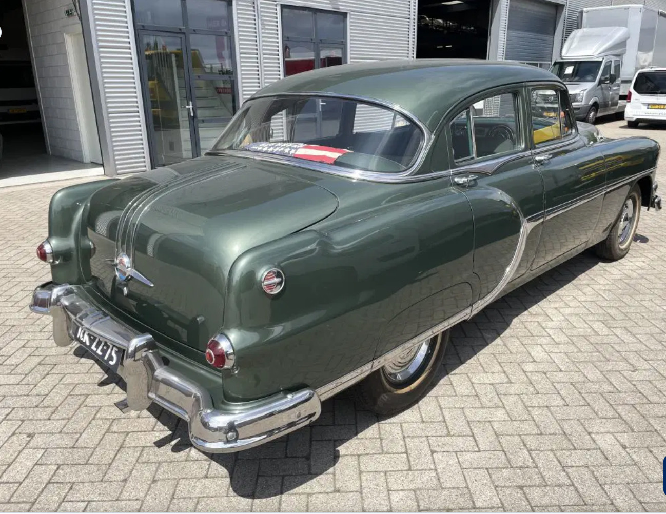 Pontiac Bonneville 1954, kuva 3/8