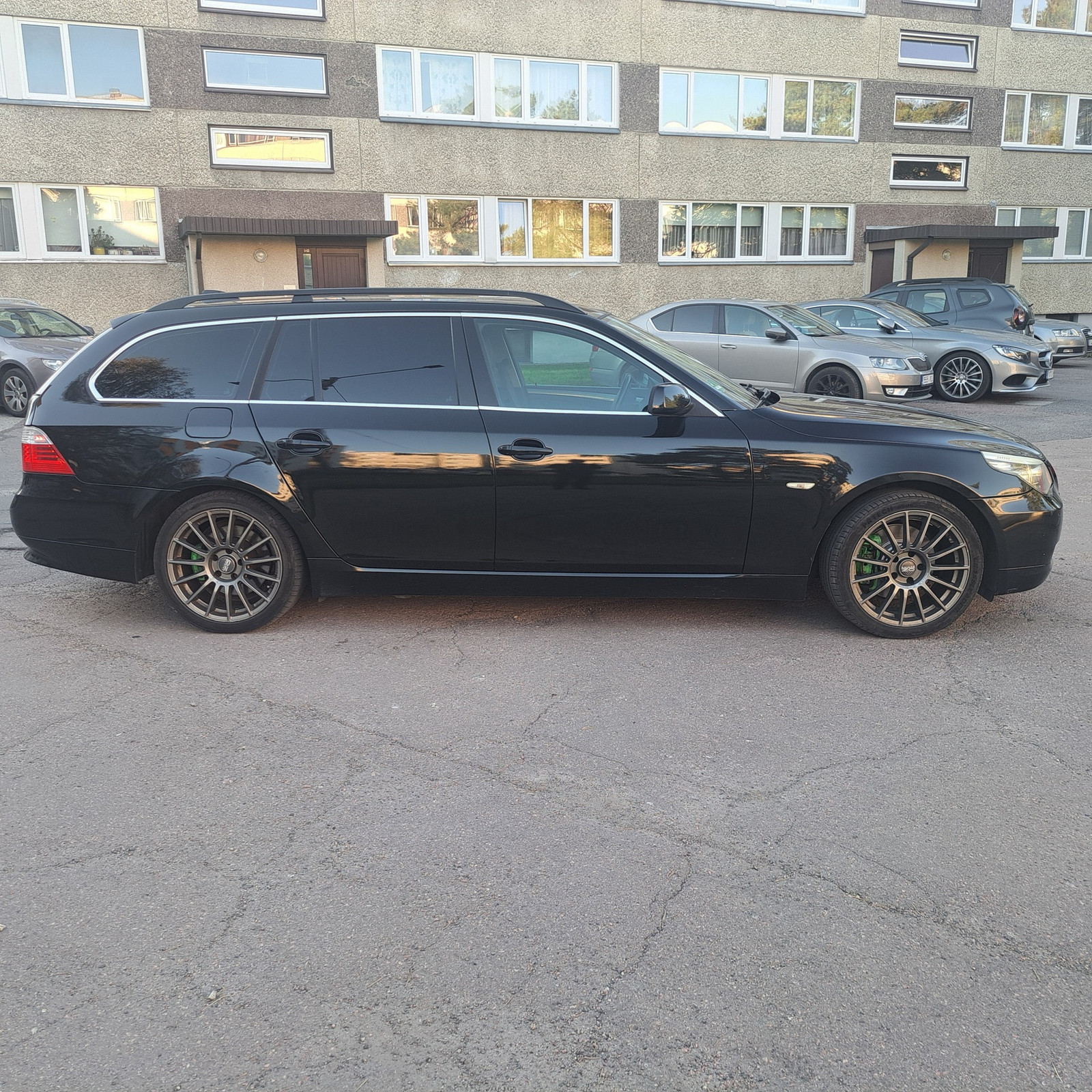 BMW 523 2008, photo 3/5