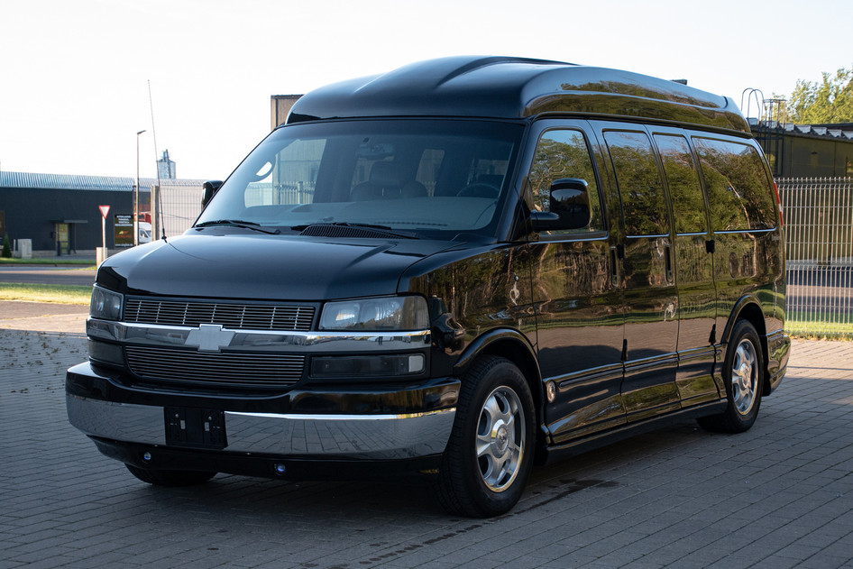 Chevrolet Express, 2006, 5.3, 224 kW, bensiin, automaat, tagavedu