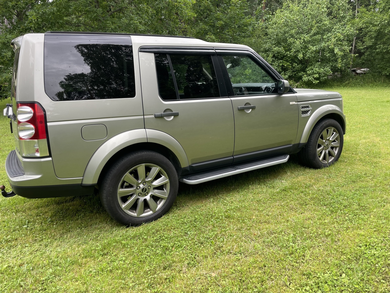Land Rover Discovery HSE 2011, photo 5/9