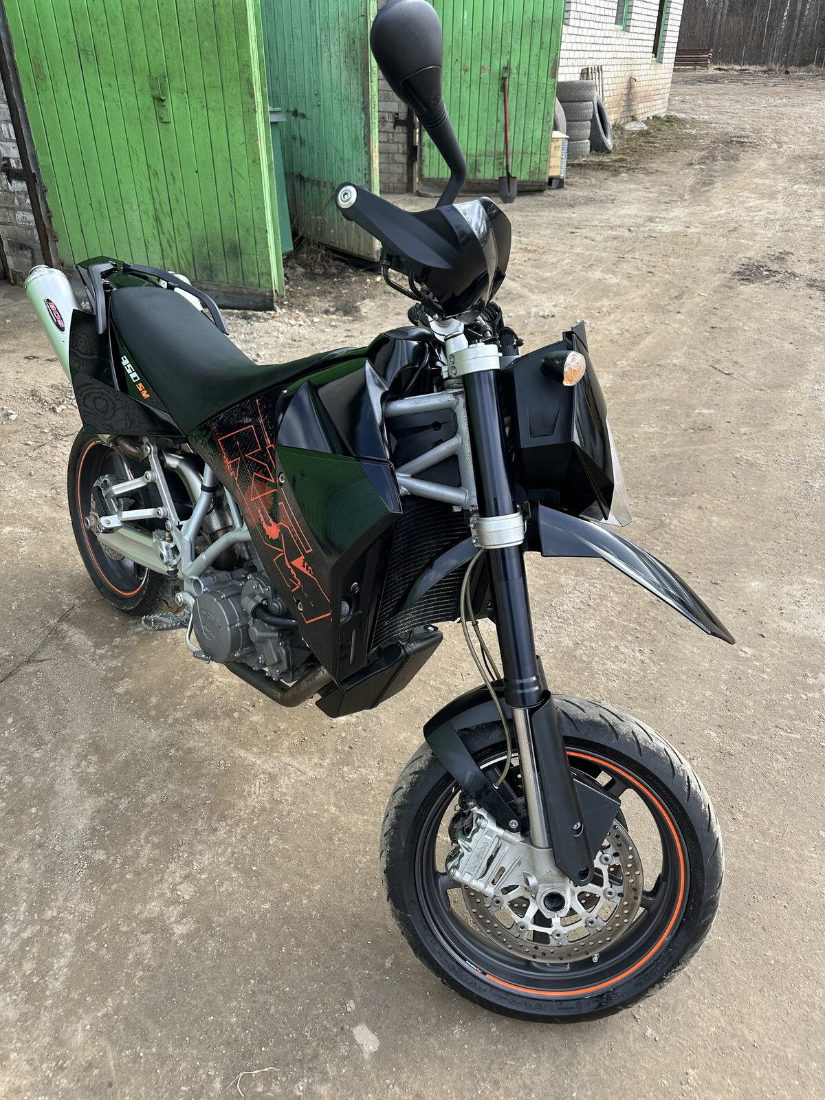 KTM 950 SUPERMOTO 2005, photo 5/5