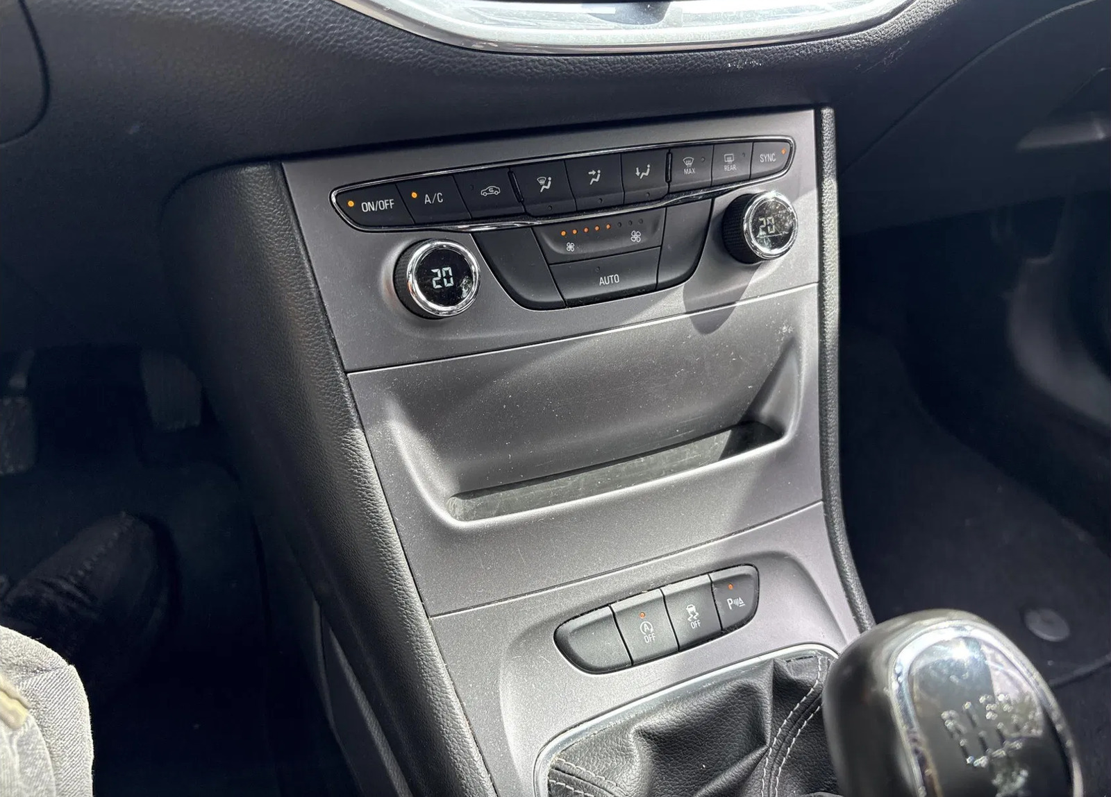 Opel Astra 2016, kuva 4/8