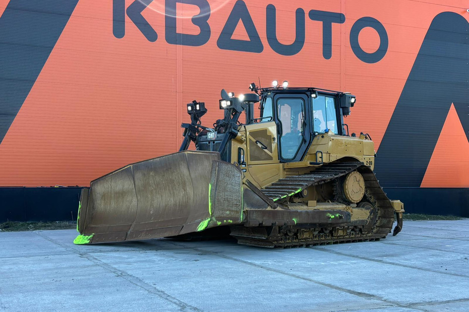 Caterpillar D 6 XE LGP, 177 kW, дизель