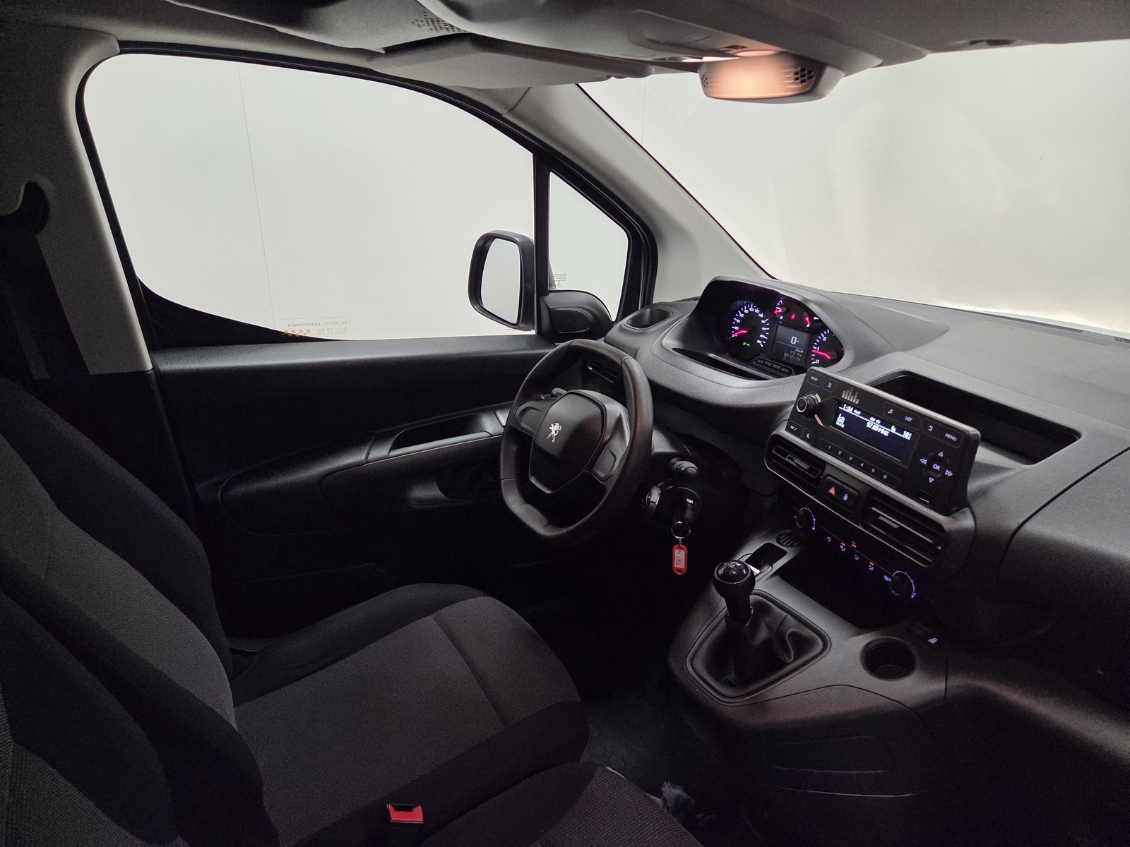 Peugeot Partner L1 Pro BlueHDi 1.5 56kW 2021, kuva 7/14