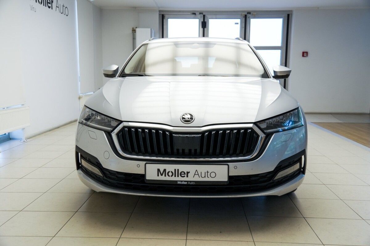 Škoda Octavia 2022, photo 3/34