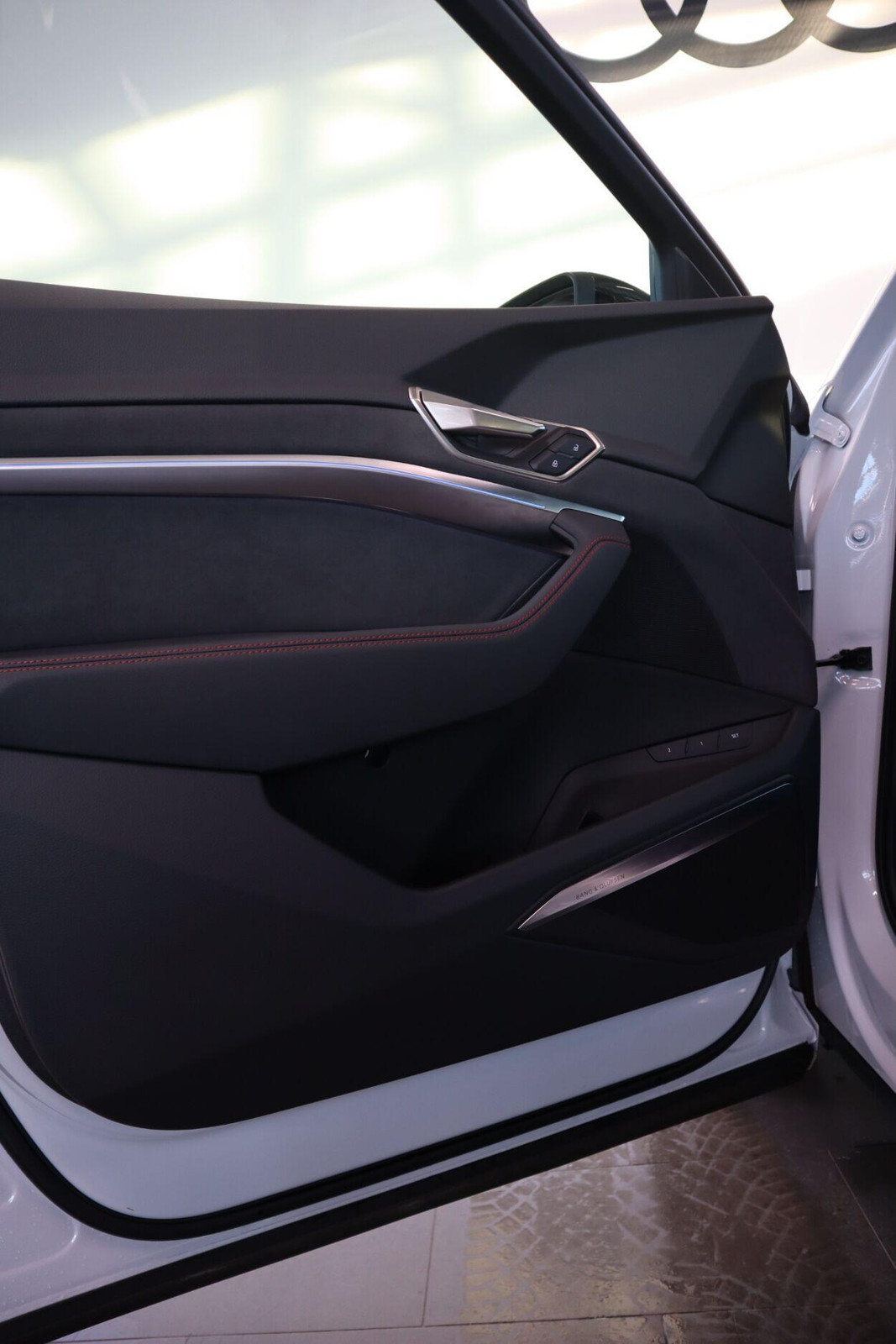 Audi Q8 e-tron 2024, kuva 6/10
