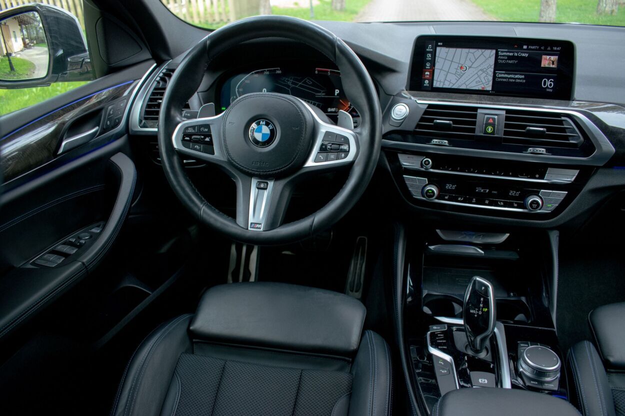 BMW X4 2021, kuva 3/10