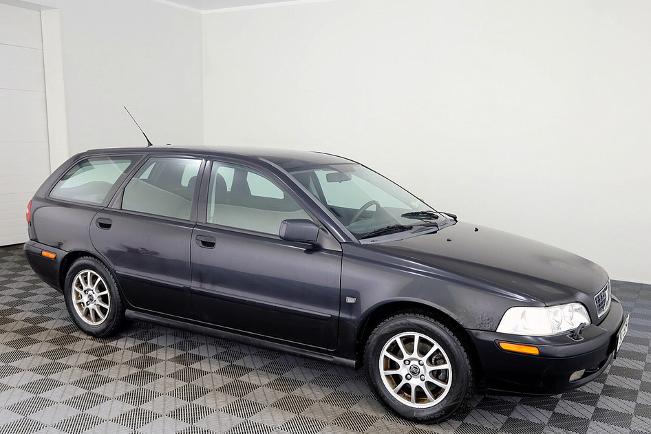 Volvo V40, 2003, 1.9, 120 kW, bensiin, manuaal, esivedu