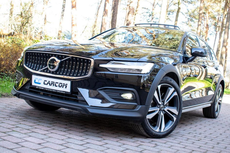 Volvo V60 Cross Country, 2023, 2.0, 145 kW, hübriid (diisel/elekter), automaat, nelikvedu
