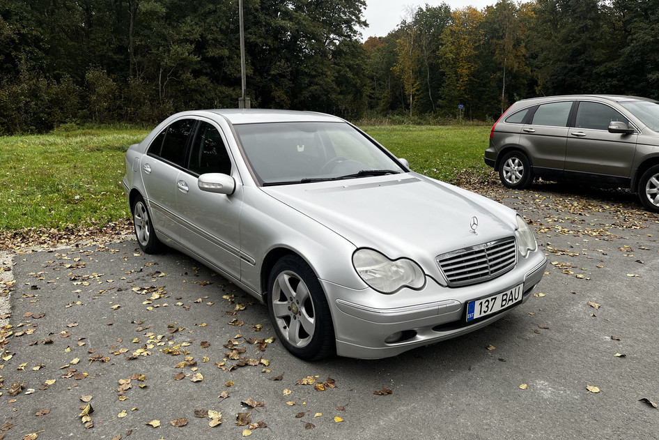 Mercedes-Benz C 220, 2003, 2.1, 105 kW, diisel, automaat, tagavedu