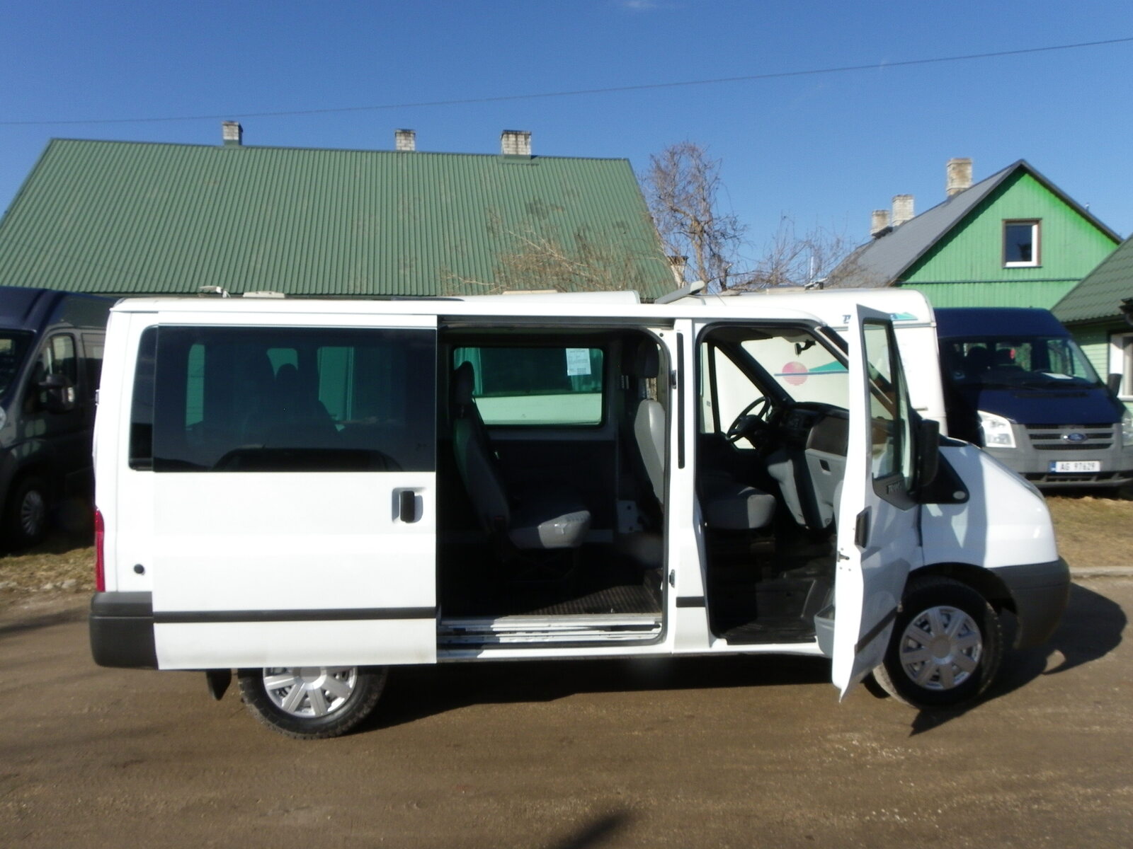 Ford Transit 8K 2.2 TDI 74kW