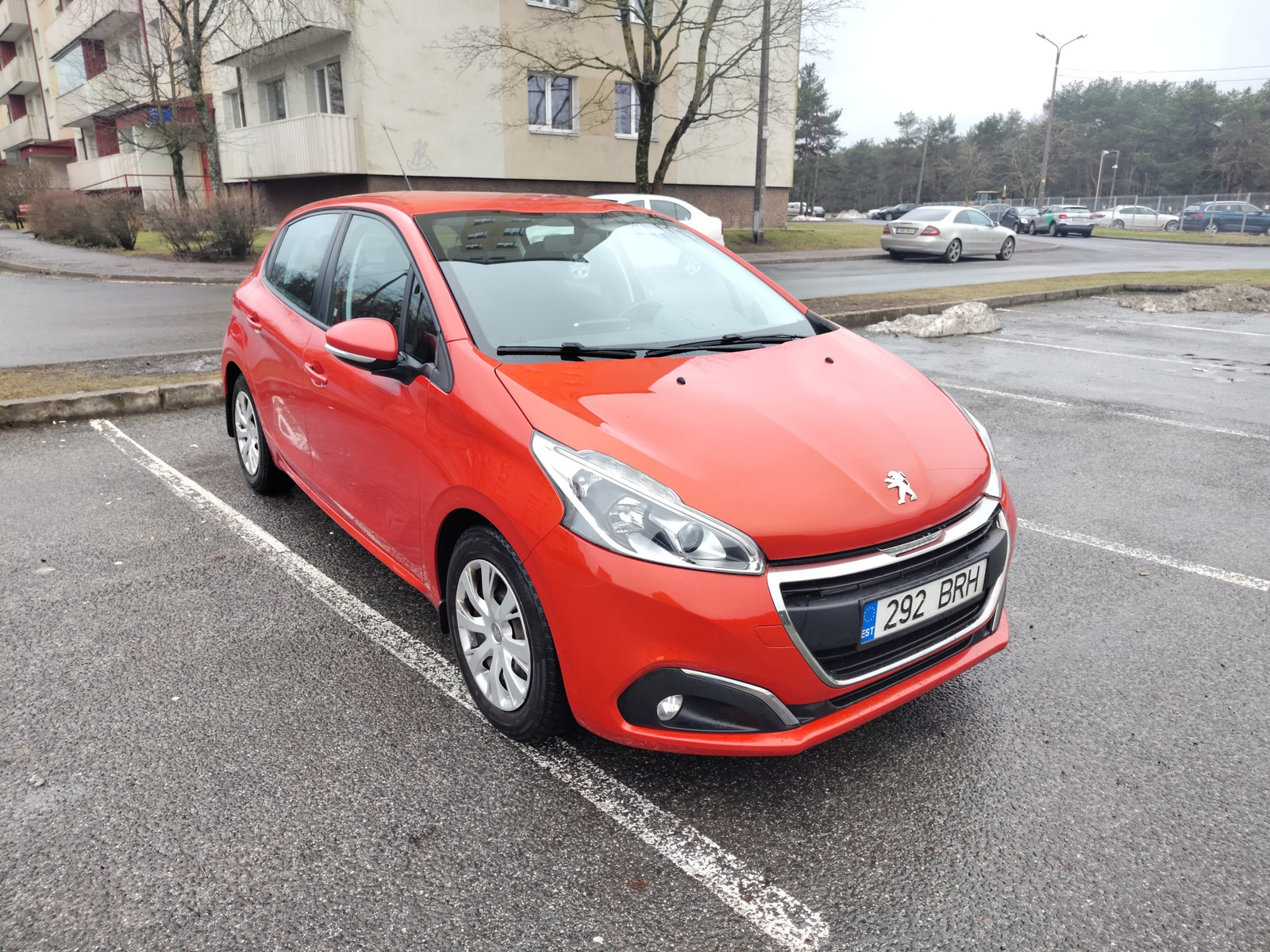 Peugeot 208 2016, photo 2/7