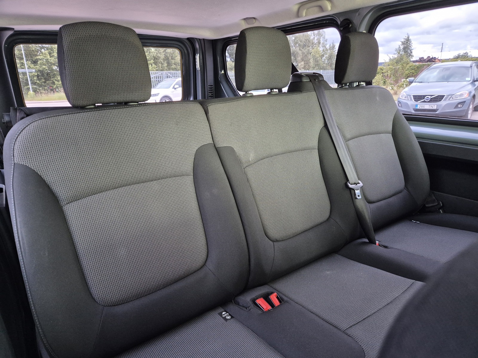 Renault Trafic 2023, photo 5/9
