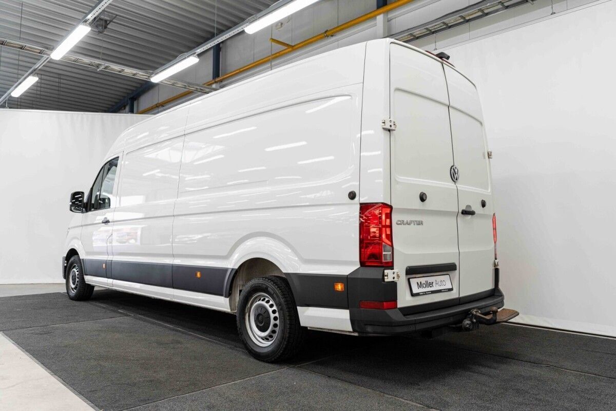 Volkswagen Crafter L4H3 N1 2.0 103kW 2019, kuva 2/10