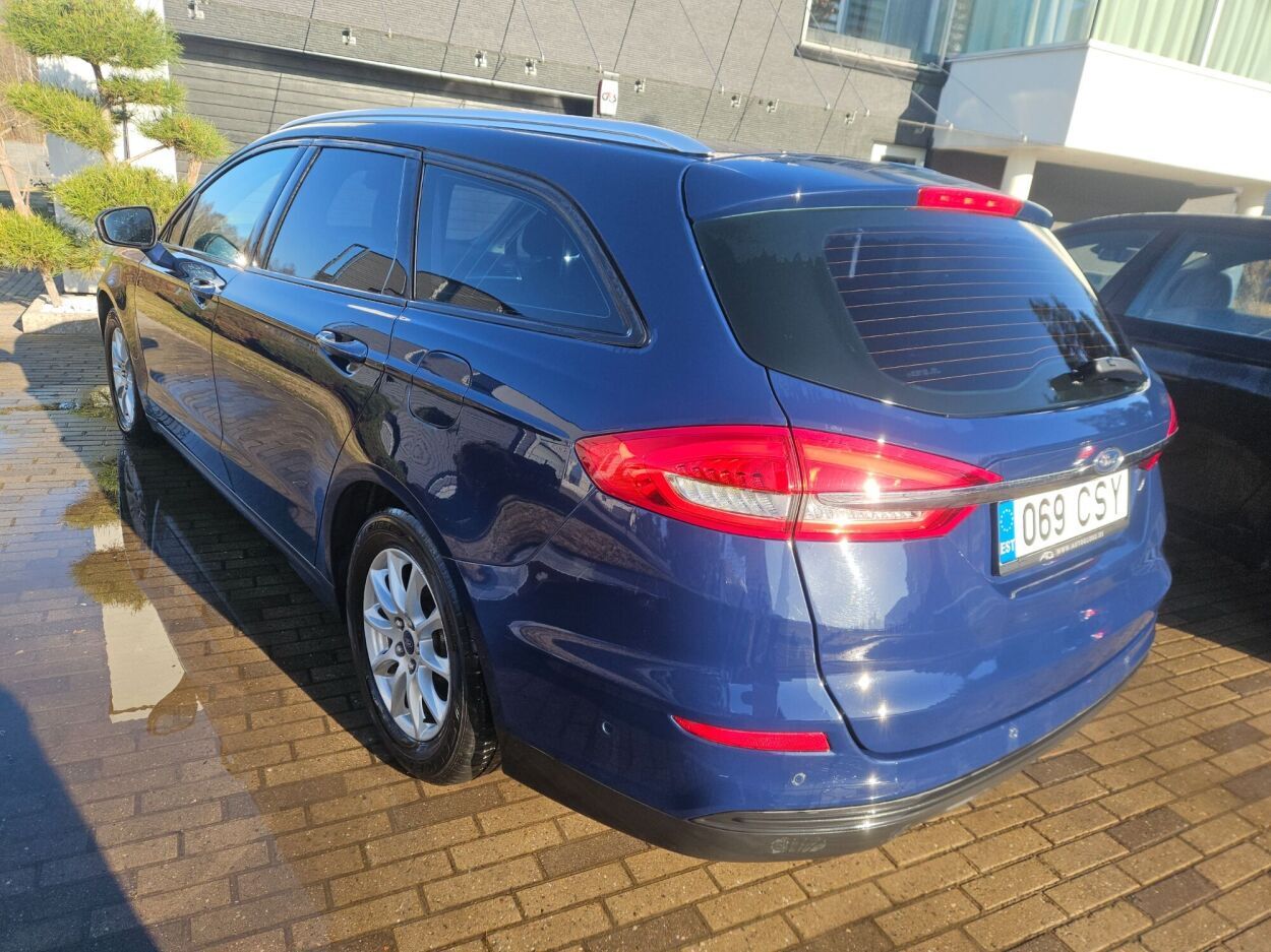 Ford Mondeo 2019, photo 3/5