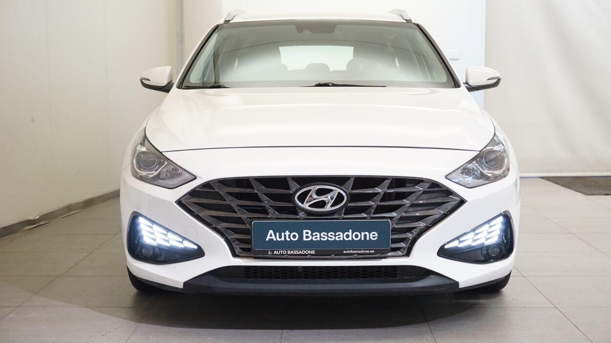 Hyundai i30 2021, photo 2/10
