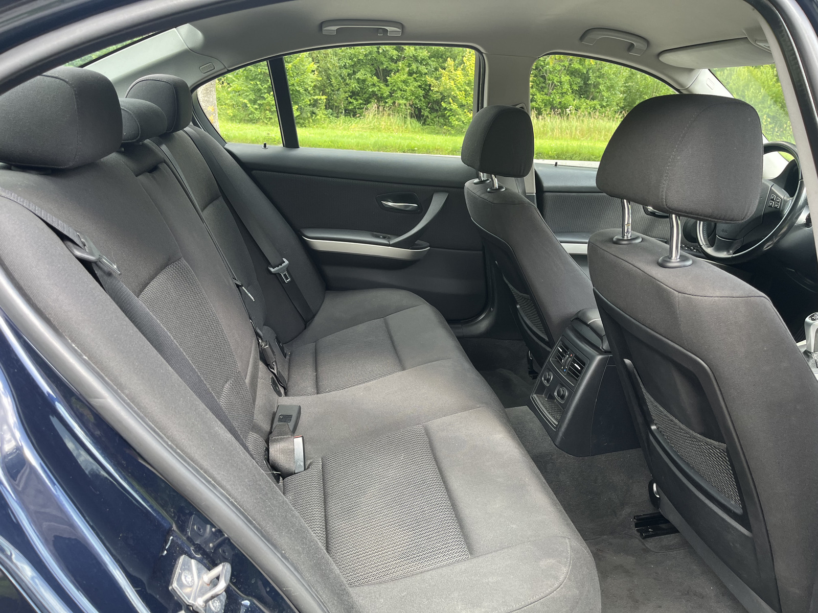 BMW 320 2009, photo 3/6