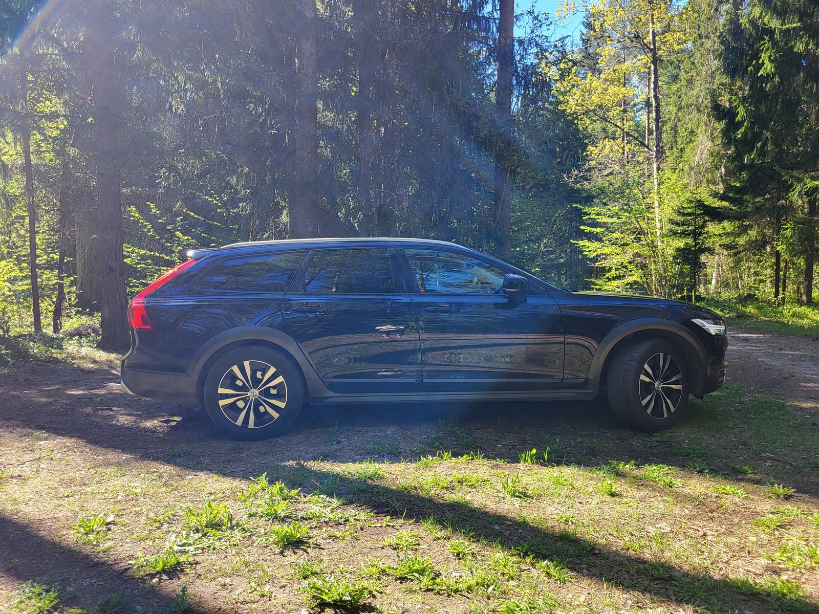 Volvo V90 Cross Country 2018, photo 5/13
