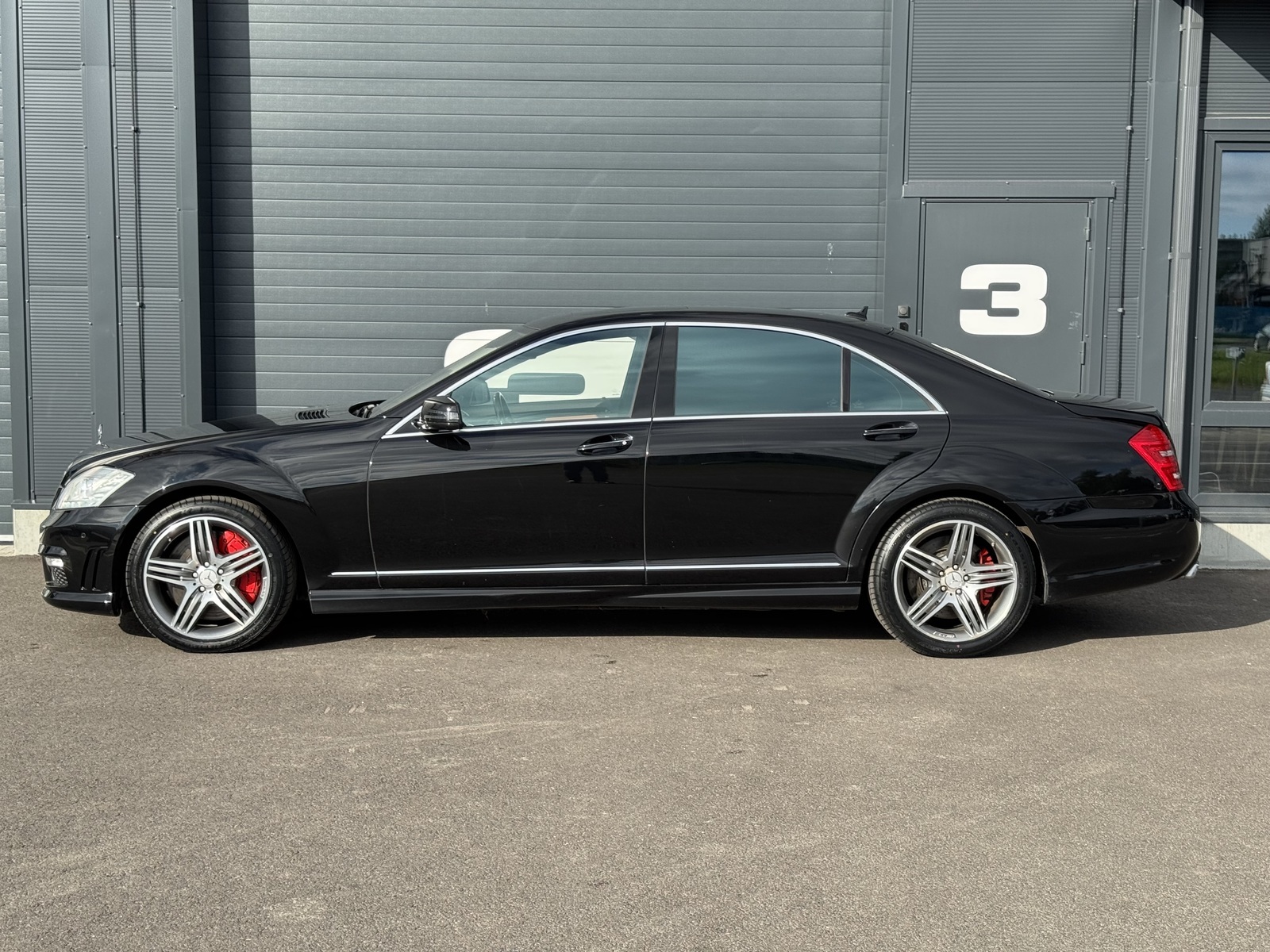 Mercedes-Benz S 63 AMG 2010, kuva 4/31