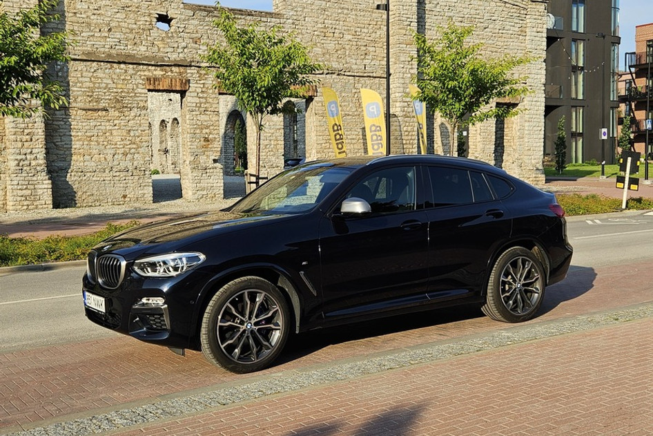 BMW X4 M40, 2019, 3.0, 240 kW, дизель, автомат, полный привод