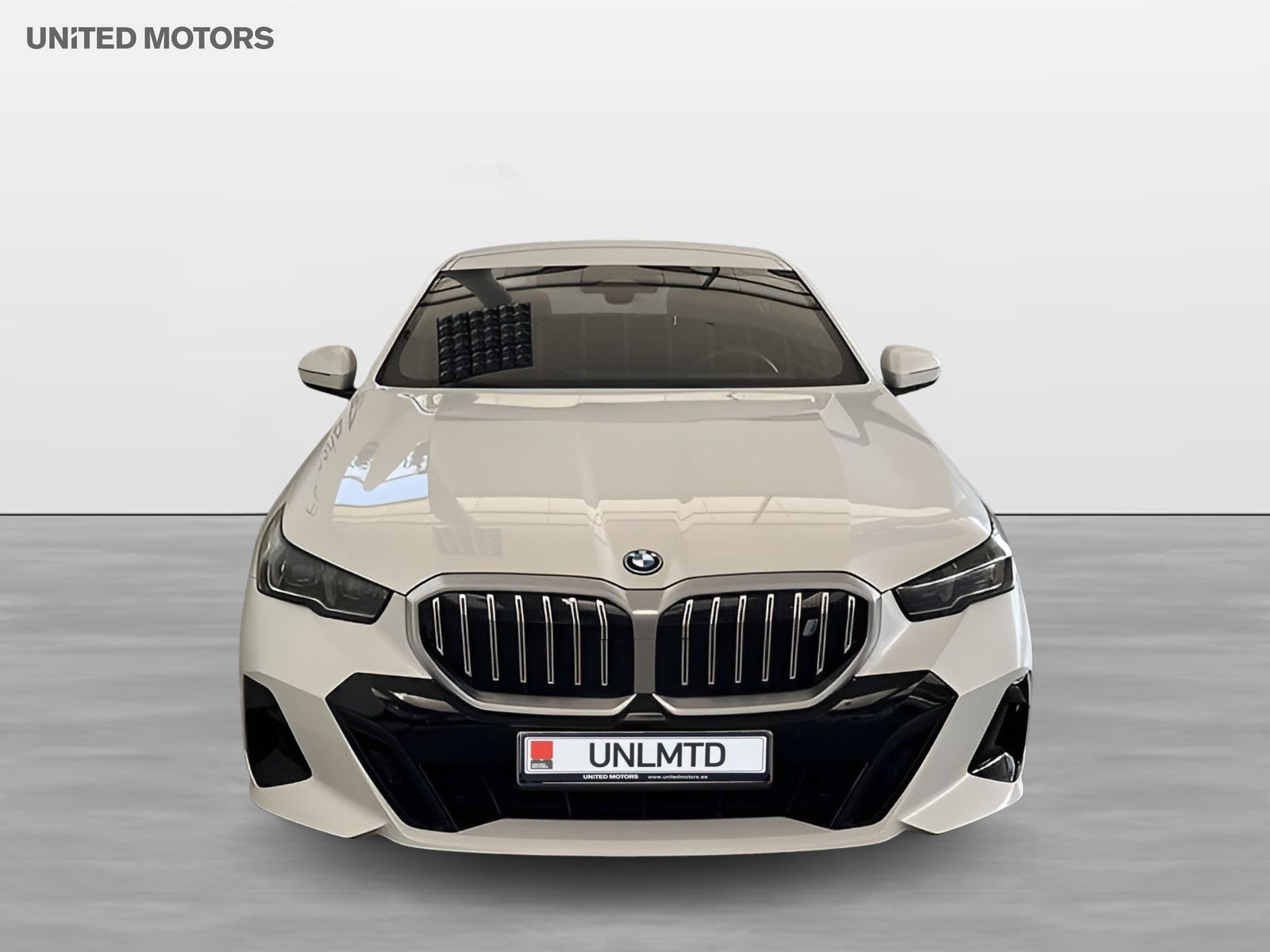 BMW i5 2024, photo 2/29