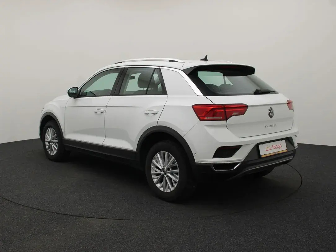 Volkswagen T-Roc 2021, photo 7/34