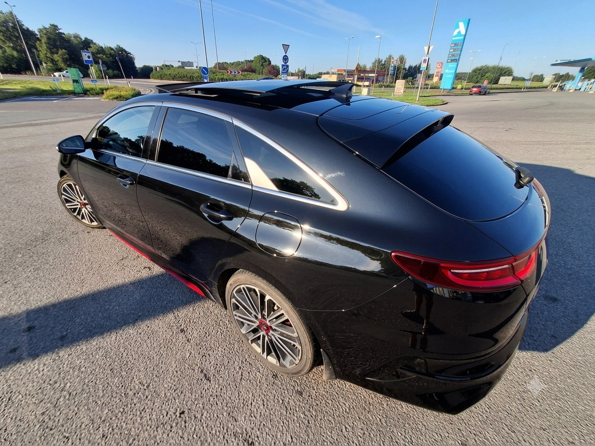 Kia pro cee'd / ProCeed