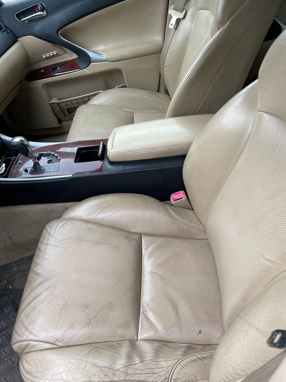 Lexus IS 250, kuva 4/7