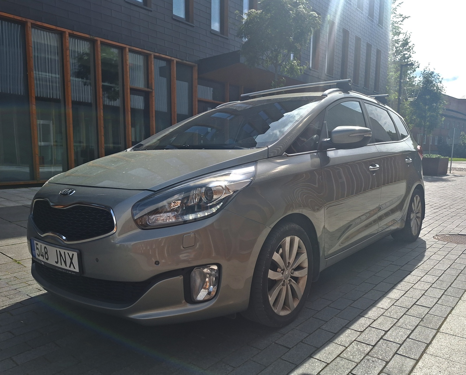Kia Carens 1.7 100kW